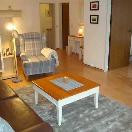 Mittelstrasse 14 *