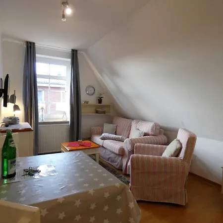 Apartment Mittelstrasse 14 Wyk auf Foehr